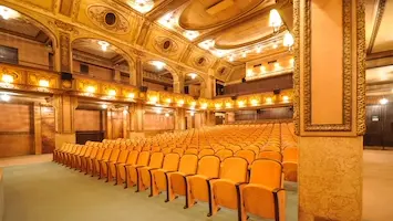 kino-lucerna-3