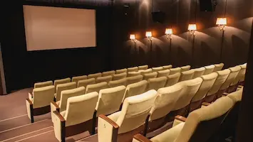 kino-lucerna-5